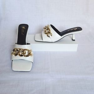 Miss Lola Low Heel Mule - White